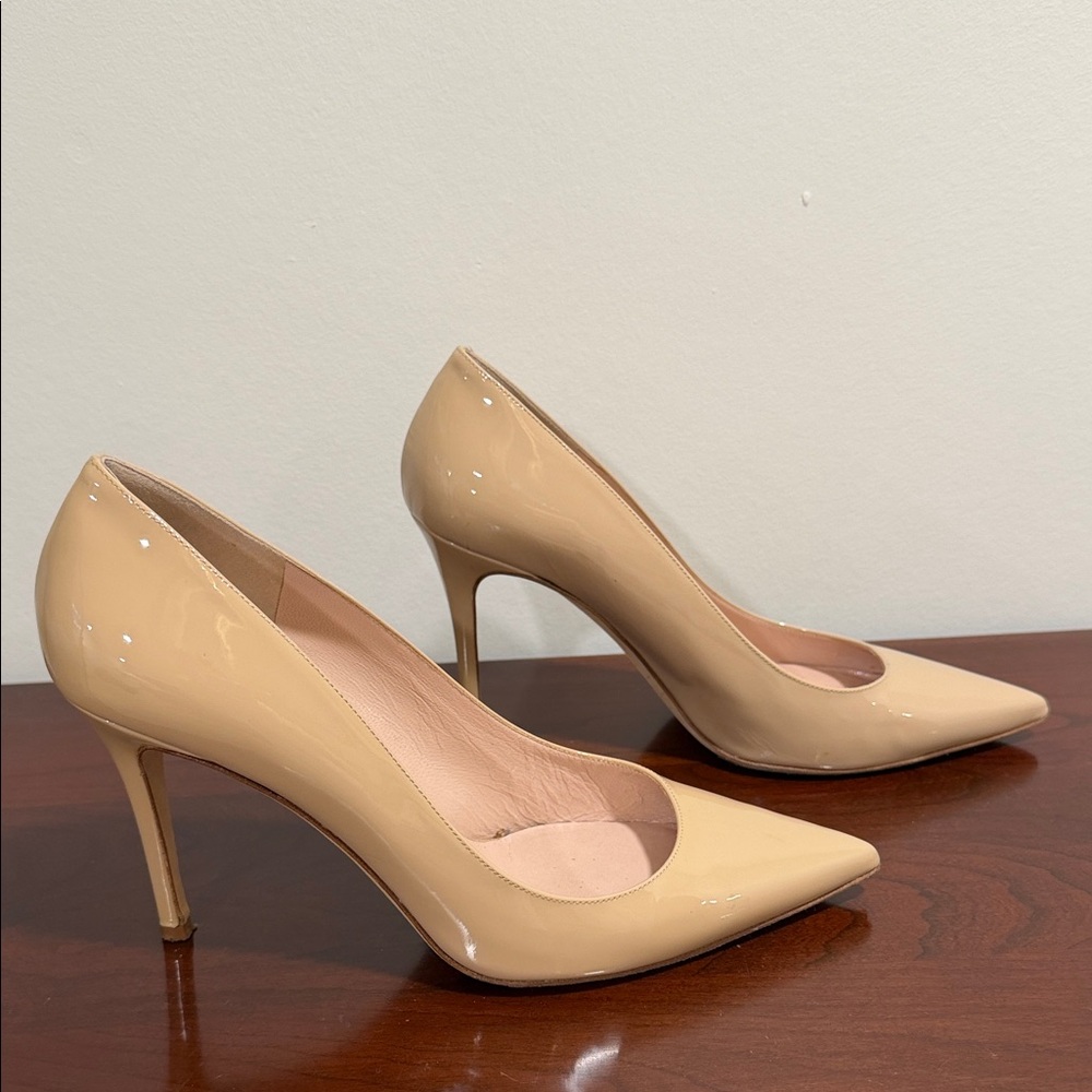 Kate Spade Nude Pointed Toe Heels - Picture 2 of 8